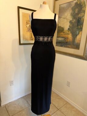 Jessica McClintock for Gunne Sax Black Gown with Peekaboo Lace Waist Detail 7/8